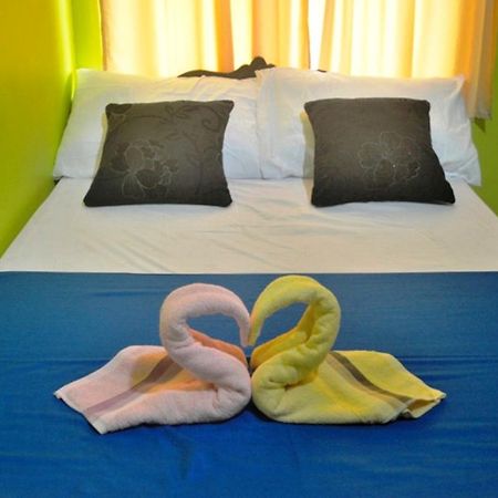 פורטו פרינססה Amelia Homestay מראה חיצוני תמונה