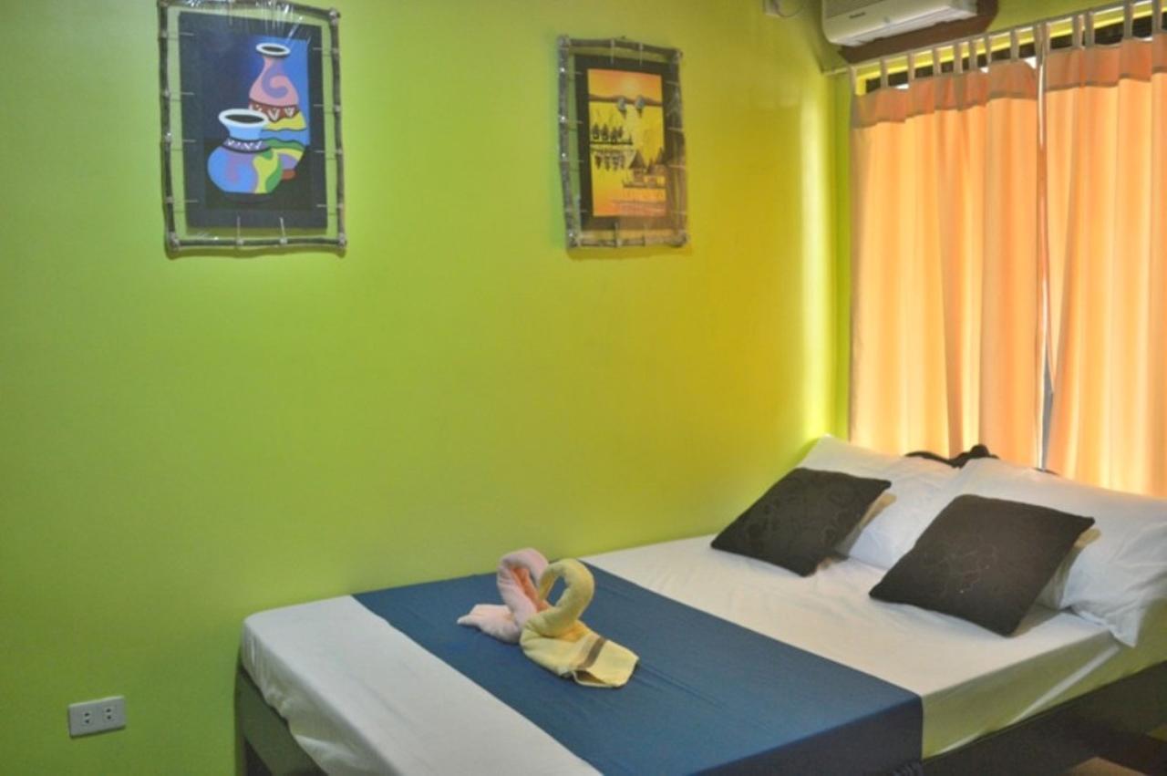 פורטו פרינססה Amelia Homestay מראה חיצוני תמונה