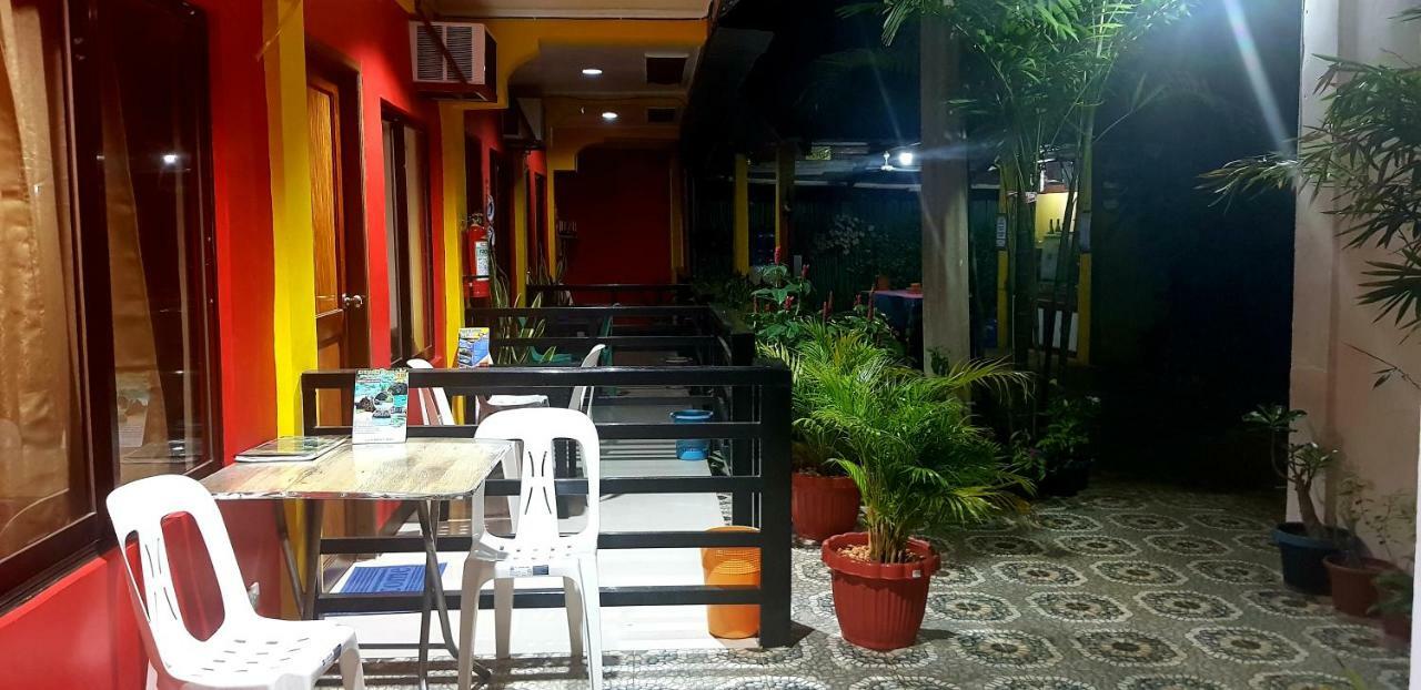 פורטו פרינססה Amelia Homestay מראה חיצוני תמונה